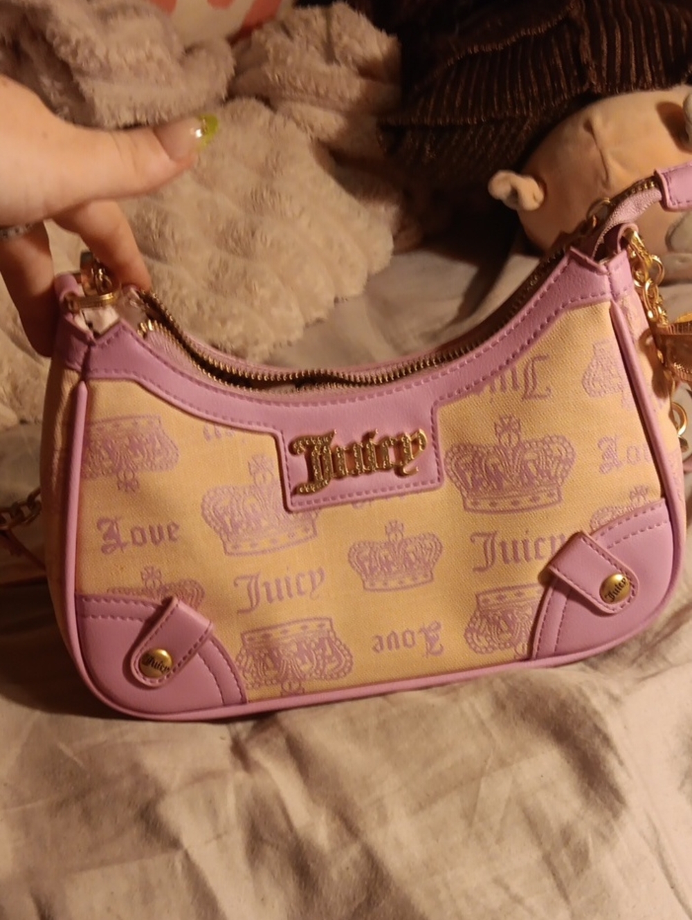 Juicy Couture Cream Canvas Shoulder Bag with Lilac Trim and Gold Logo